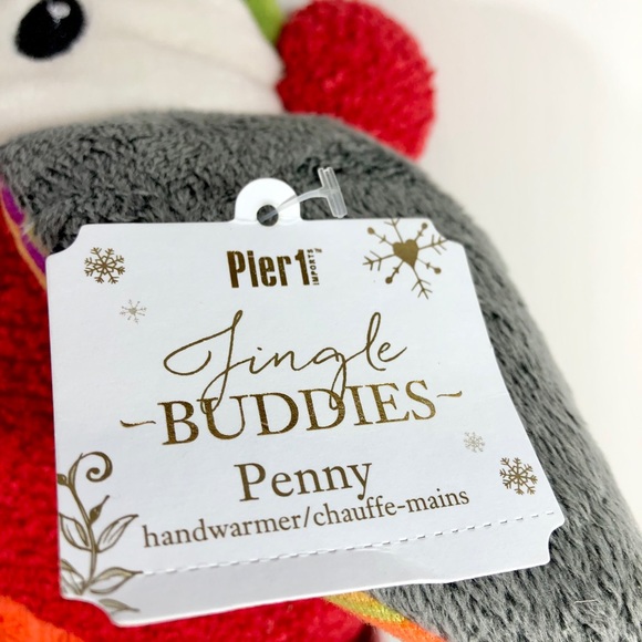 Pier1 NWT’s Penguin Cuddly Handwarmer - Picture 3 of 8